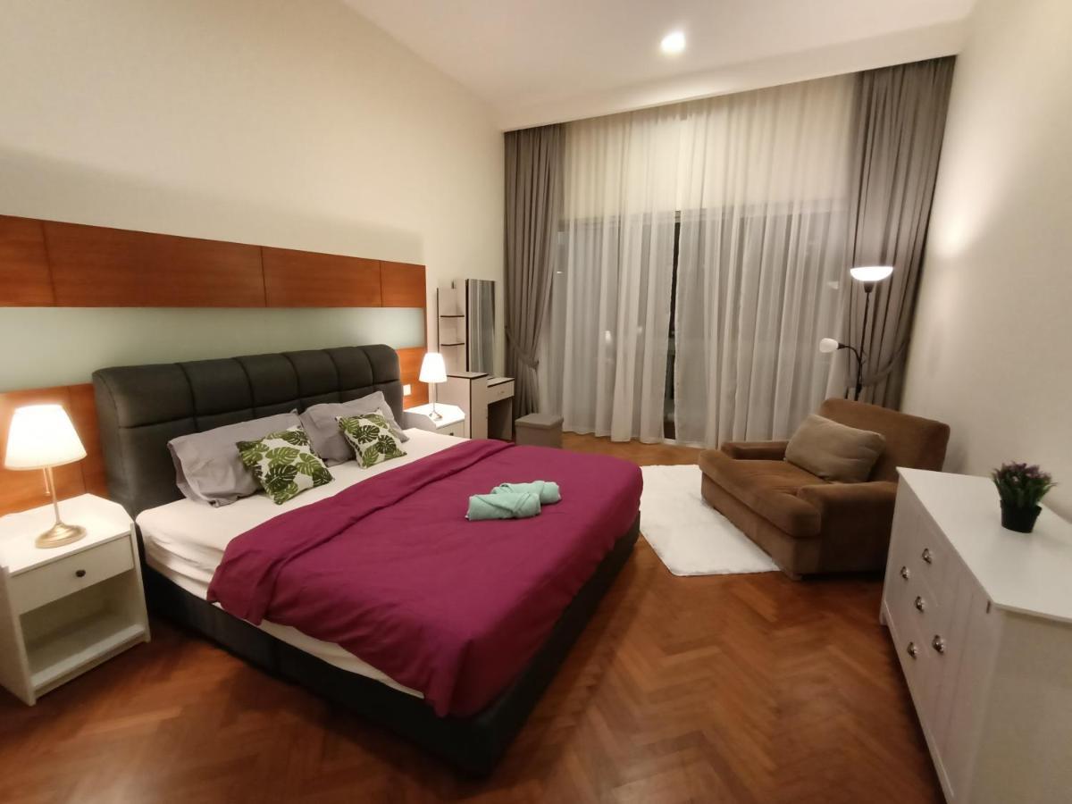 Straits Quay Marina Suites Penang By Aurorahomes Bagan Jermal Eksteriør billede