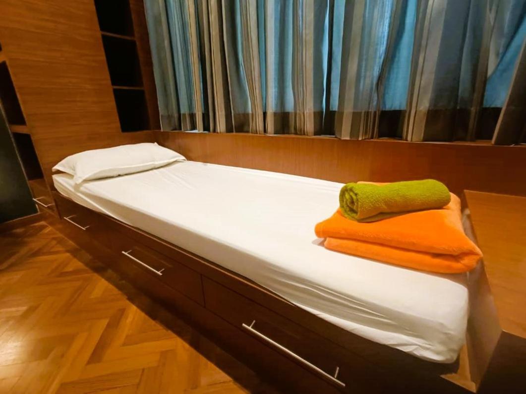 Straits Quay Marina Suites Penang By Aurorahomes Bagan Jermal Eksteriør billede
