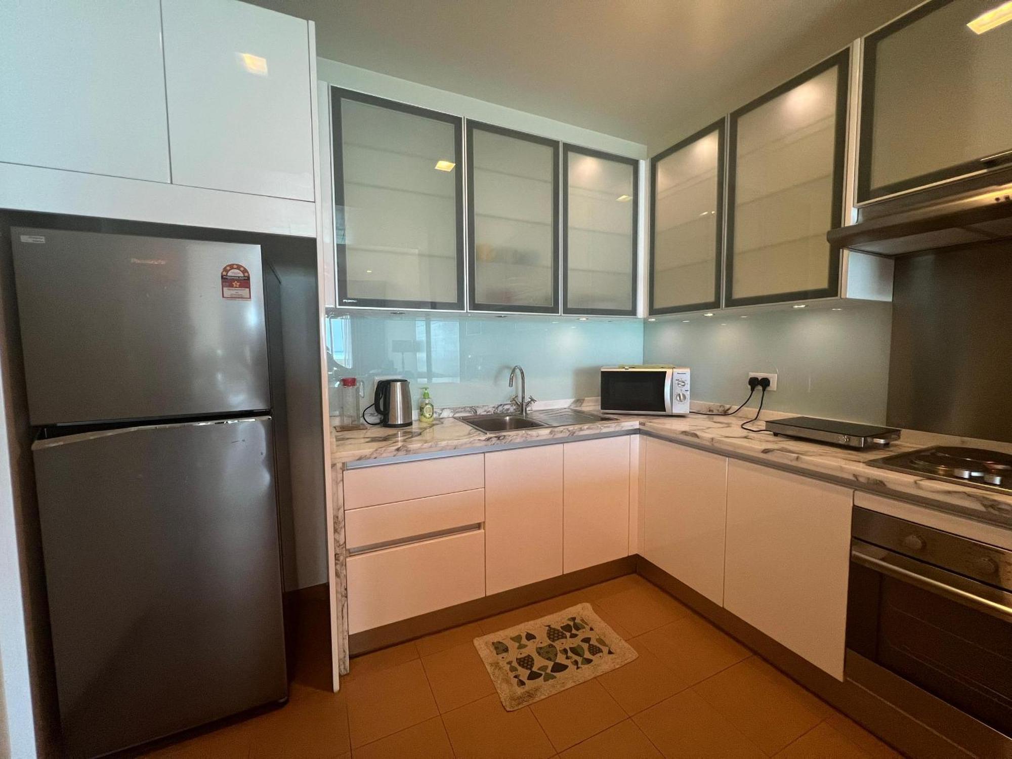 Straits Quay Marina Suites Penang By Aurorahomes Bagan Jermal Eksteriør billede