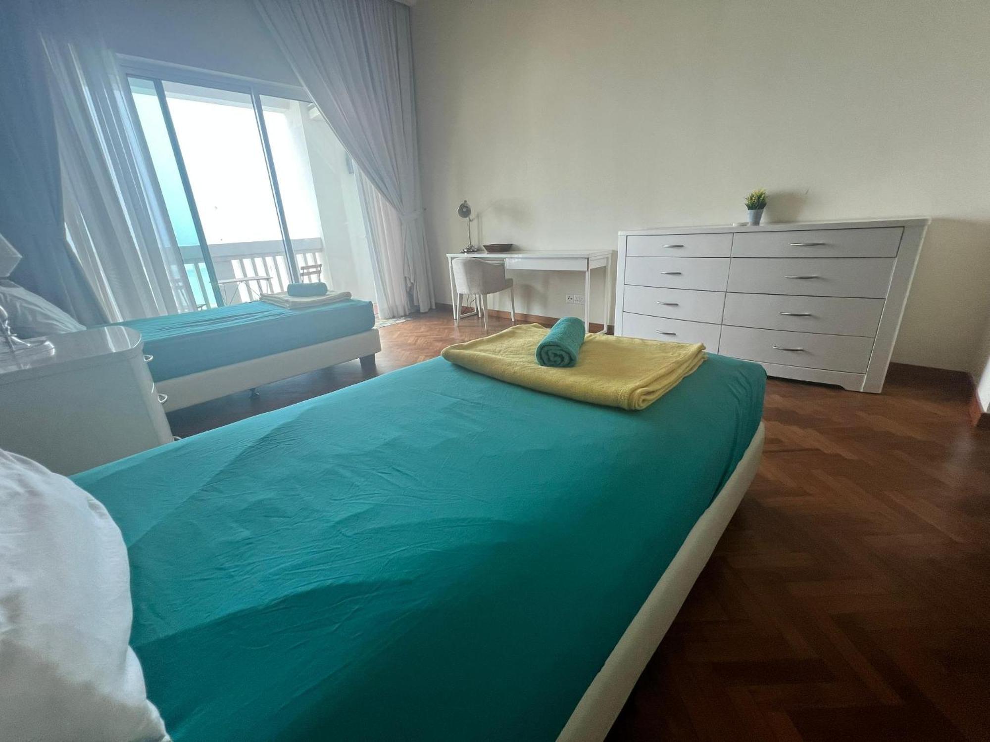 Straits Quay Marina Suites Penang By Aurorahomes Bagan Jermal Eksteriør billede