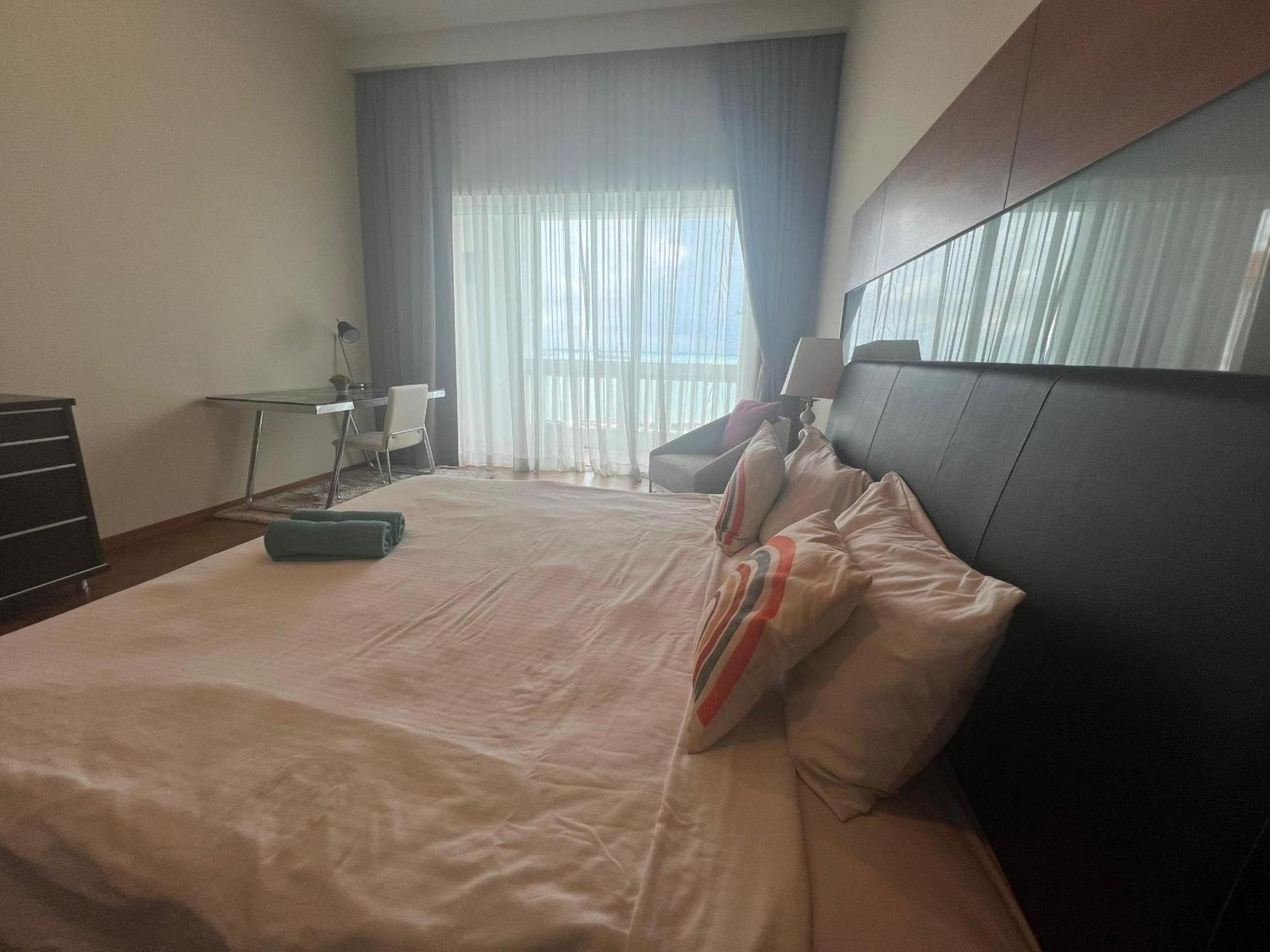 Straits Quay Marina Suites Penang By Aurorahomes Bagan Jermal Eksteriør billede