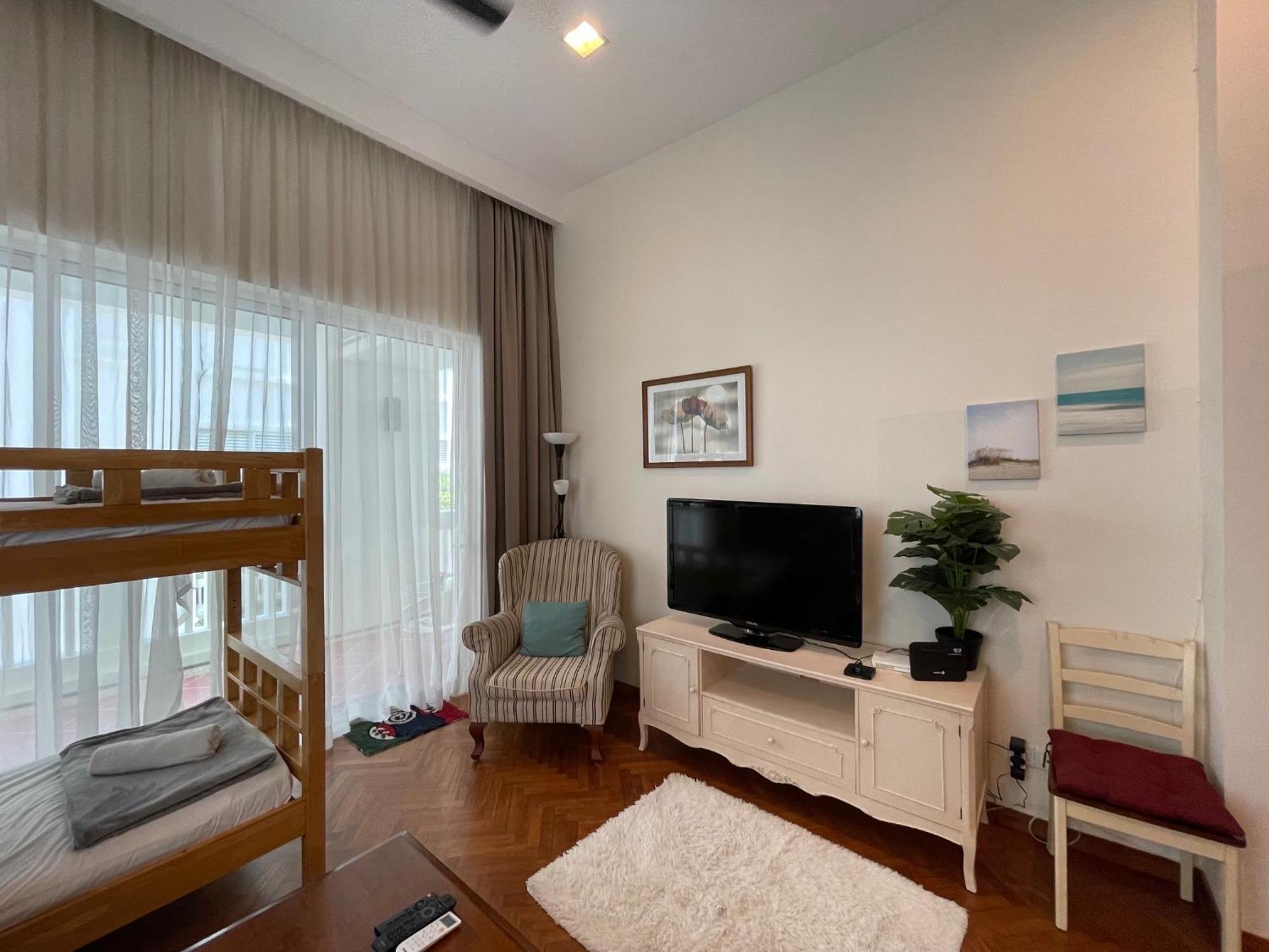 Straits Quay Marina Suites Penang By Aurorahomes Bagan Jermal Eksteriør billede
